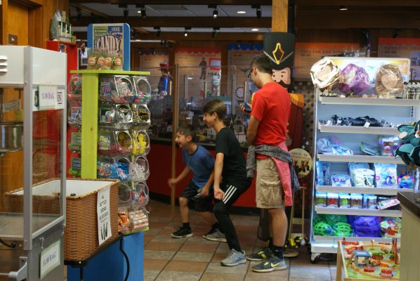 PAPerrys - Luray Caverns Valley Museum